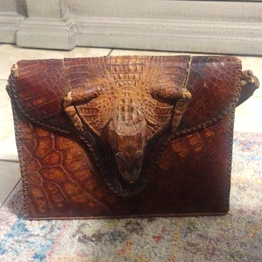 Vintage genuine alligator leather purse